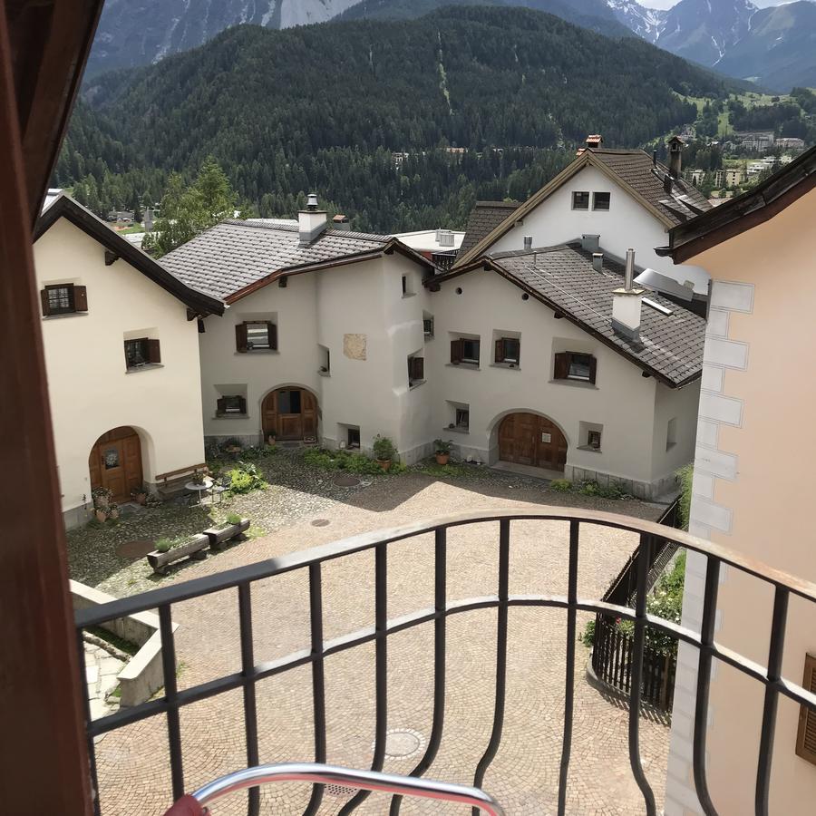 B&B Hotel & Appartements Chasa Valar Scuol Exterior photo